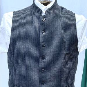 Linen Nehru collar vest on black & gray stripes, size L by Donna Karan